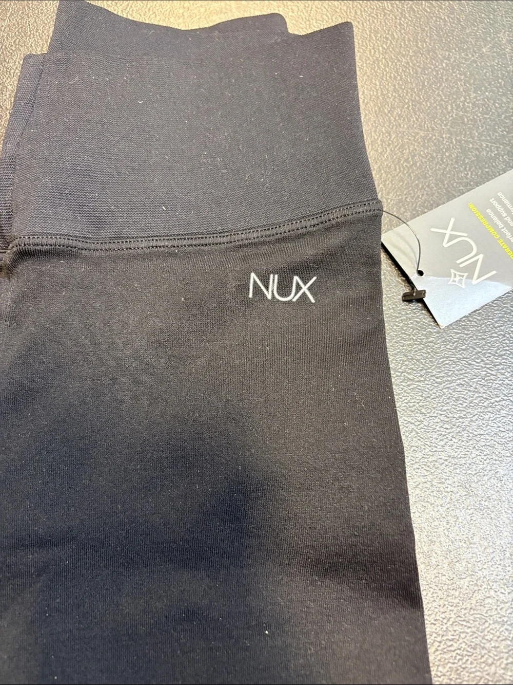 NUX women’s Black to Gray Gradient Seamless Leggings
